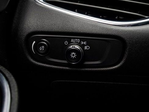 Used 2024 Chevrolet Malibu LT FWD image 29