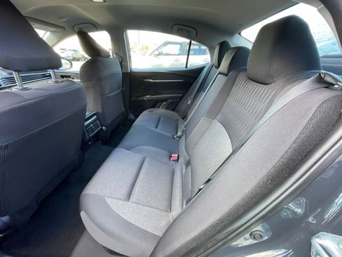 Used 2025 Toyota Camry LE image 24