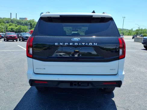 Certified 2025 Ford Expedition Max Active AWD/4WD image 7