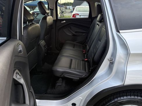 Used 2019 Ford Escape SEL AWD/4WD image 9