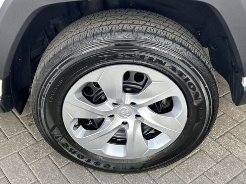 Used 2024 Toyota RAV4 LE image 26