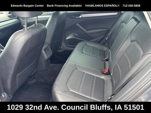 Used 2015 Volkswagen Passat 1.8T S FWD image 12