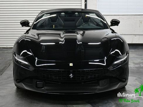 Used 2024 Ferrari Roma Spider RWD image 40