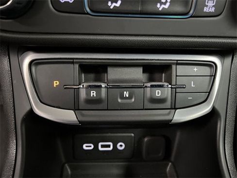 Certified 2024 GMC Terrain SLE image 15