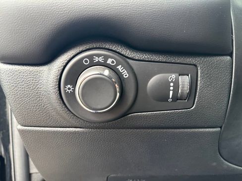 Used 2024 Dodge Durango GT image 14