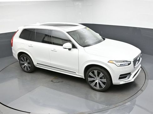 Used 2024 Volvo XC90 B6 Ultimate w/ Protection Package Premier AWD/4WD image 18