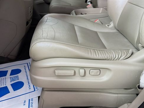 Used 2015 Honda Odyssey EX-L image 23