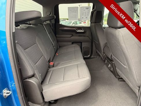 Used 2023 Chevrolet Silverado 1500 LT w/ Protection Package AWD/4WD image 35