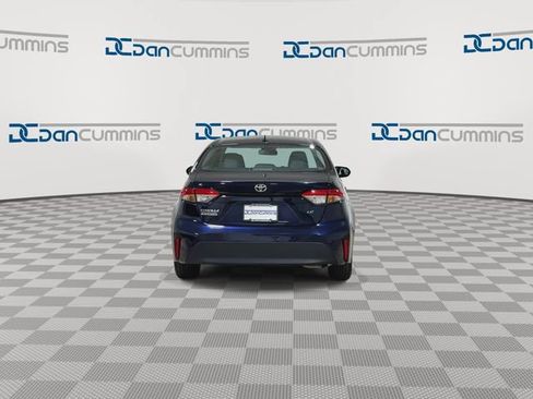 Used 2024 Toyota Corolla LE FWD image 7