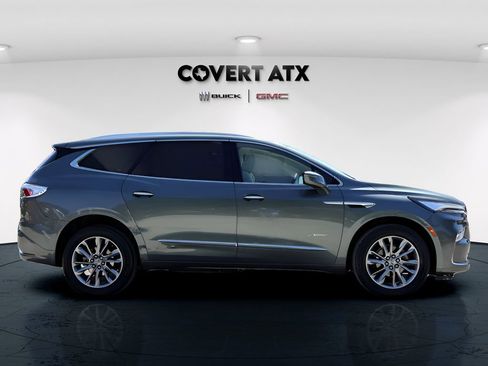 Used 2023 Buick Enclave Avenir w/ Avenir Technology Package FWD image 8