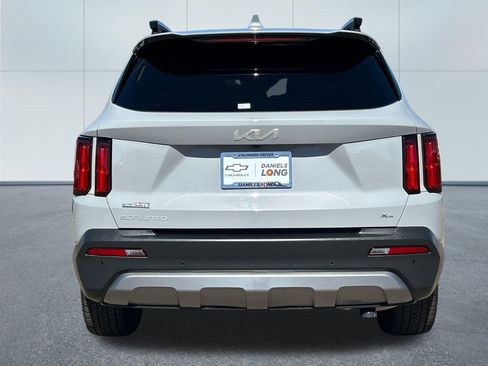 Used 2023 Kia Sorento SX Prestige AWD/4WD image 4