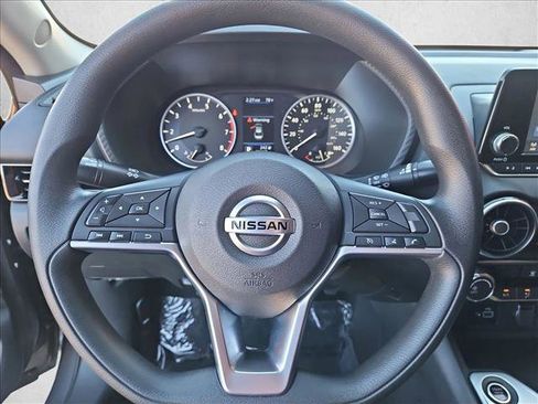 Used 2020 Nissan Sentra S image 13