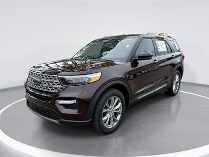 Used 2023 Ford Explorer Limited w/ Limited Technology Package