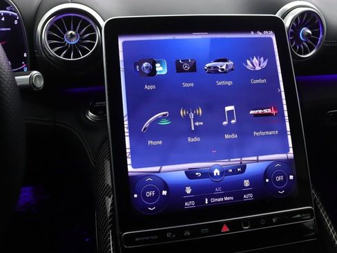 Certified 2022 Mercedes-Benz SL 63 AMG 4MATIC image 11