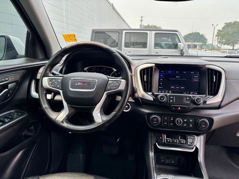 Used 2021 GMC Terrain SLT AWD/4WD image 3