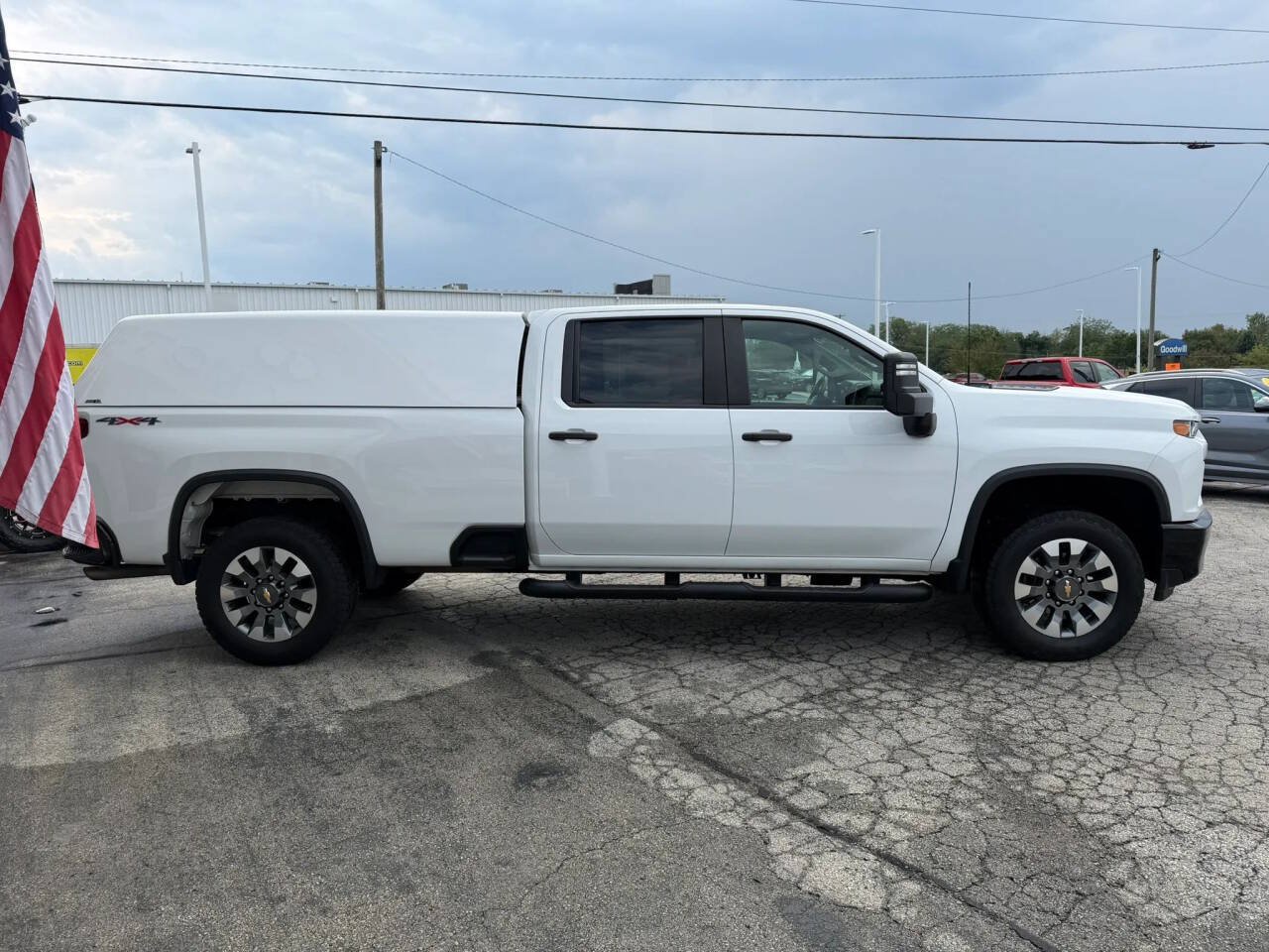 Used 2022 Chevrolet Silverado 2500 Custom w/ Custom Value Package AWD/4WD image 6