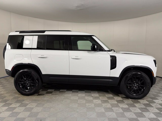 Certified 2025 Land Rover Defender 110 S AWD/4WD image 9