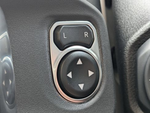 New 2025 Jeep Gladiator Sport image 35