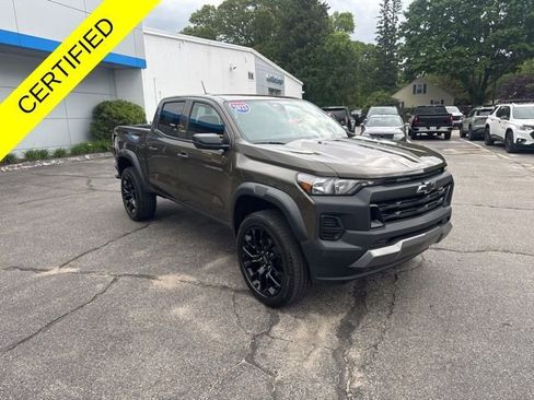 Used 2023 Chevrolet Colorado Trail Boss w/ Advanced Trailering Package AWD/4WD image 1