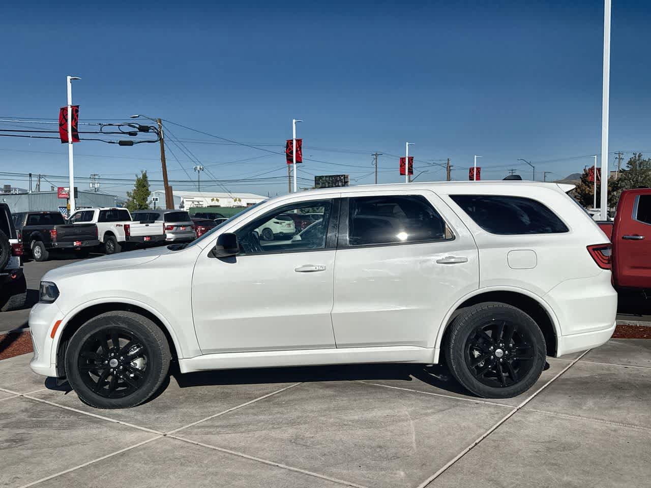 Used 2023 Dodge Durango GT AWD/4WD image 2