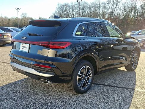 New 2025 Audi Q5 Premium image 4