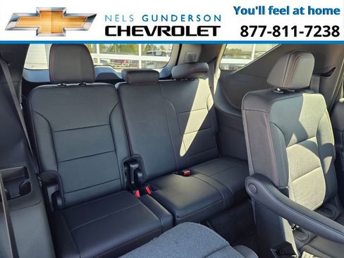 Used 2026 Chevrolet Traverse Z71 w/ Enhanced Driving Package AWD/4WD image 12