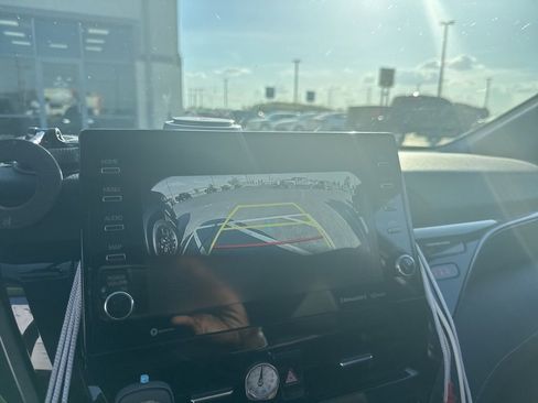 Used 2021 Toyota Camry XSE image 14