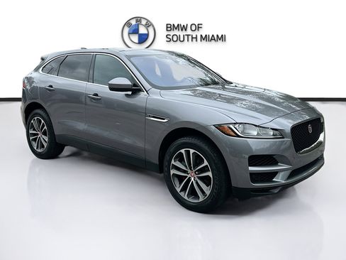 Used 2020 Jaguar F-PACE Premium image 1