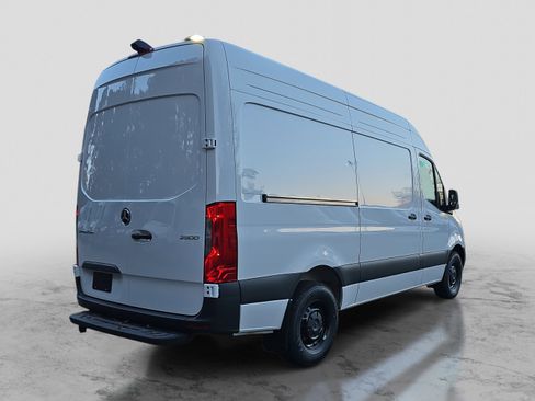 New 2026 Mercedes-Benz Sprinter 2500 image 5