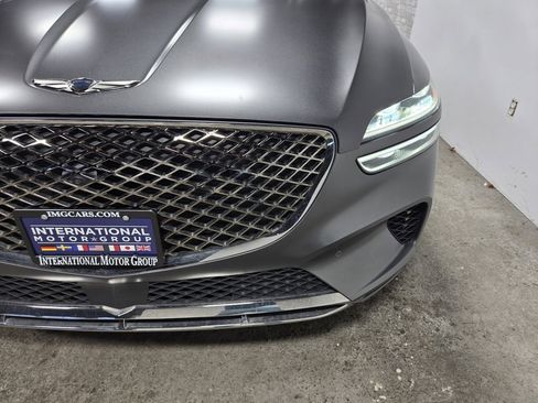 Used 2023 Genesis GV70 2.5T w/ Advanced Package image 6