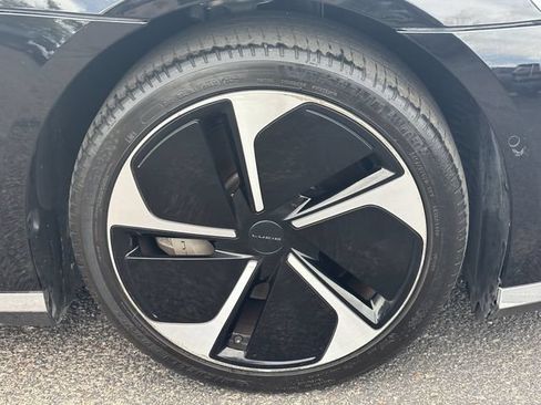 Used 2023 Lucid Air Touring AWD/4WD image 9
