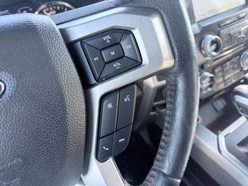 Used 2016 Ford F150 Platinum w/ Equipment Group 701A Luxury image 36