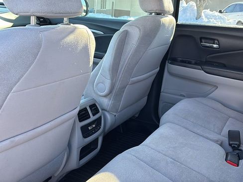 Used 2020 Honda Pilot EX image 31