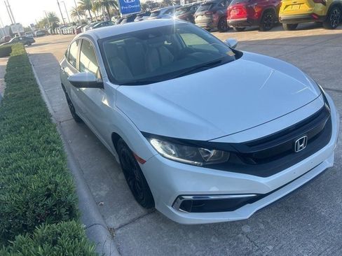 Used 2020 Honda Civic LX image 2