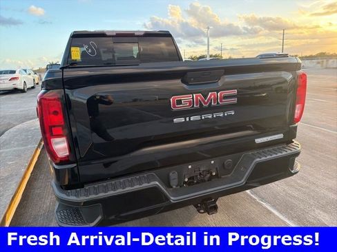 Used 2020 GMC Sierra 1500 Elevation w/ Elevation Value Package image 9