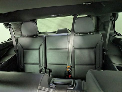 Used 2021 GMC Yukon Denali w/ Denali Premium Package image 17