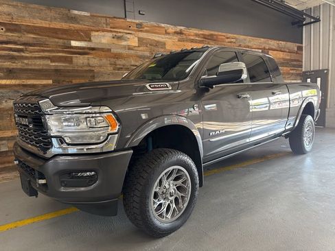 Used 2021 RAM 2500 Limited image 7
