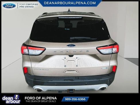 Certified 2020 Ford Escape Titanium AWD/4WD image 3