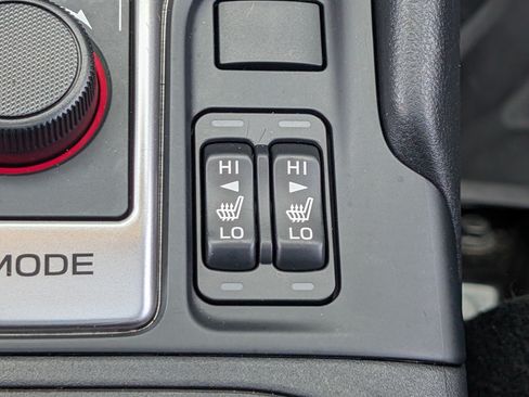 Used 2023 Subaru Forester Premium AWD/4WD image 33