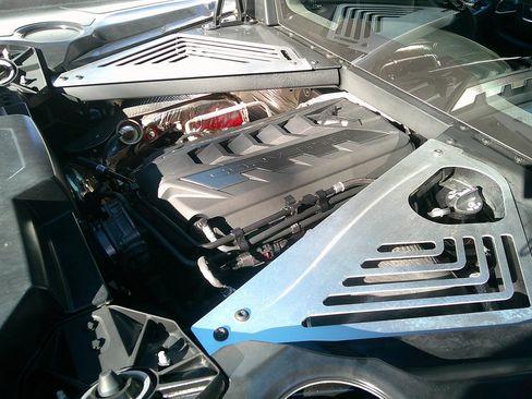 Used 2023 Chevrolet Corvette Stingray Preferred Cpe w/ Battery Protection Package image 46