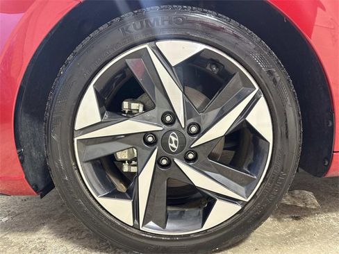 Certified 2023 Hyundai Elantra Limited w/ Cargo Package image 22