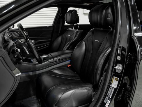 Used 2015 Mercedes-Benz S 63 AMG 4MATIC Sedan image 37