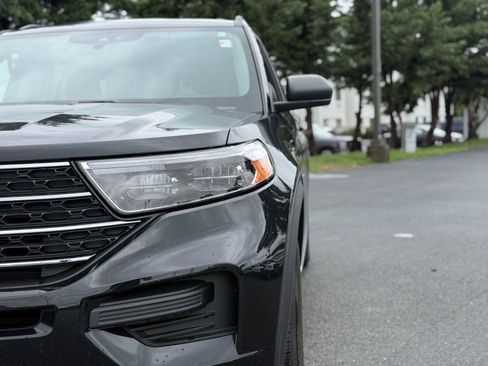 Used 2023 Ford Explorer XLT RWD image 21