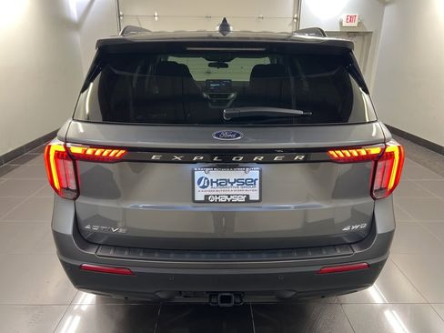 New 2026 Ford Explorer Active image 5
