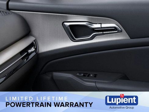 New 2026 Kia Sportage X-Line image 32