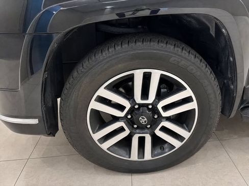 Used 2024 Toyota 4Runner Limited AWD/4WD image 15