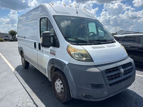 Used 2018 RAM ProMaster 1500 FWD image 1