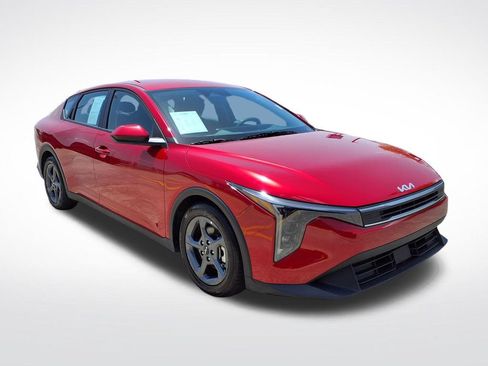 Used 2025 Kia K4 FWD image 4