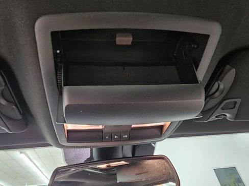 Used 2023 Dodge Challenger R/T w/ Performance Handling Group image 25