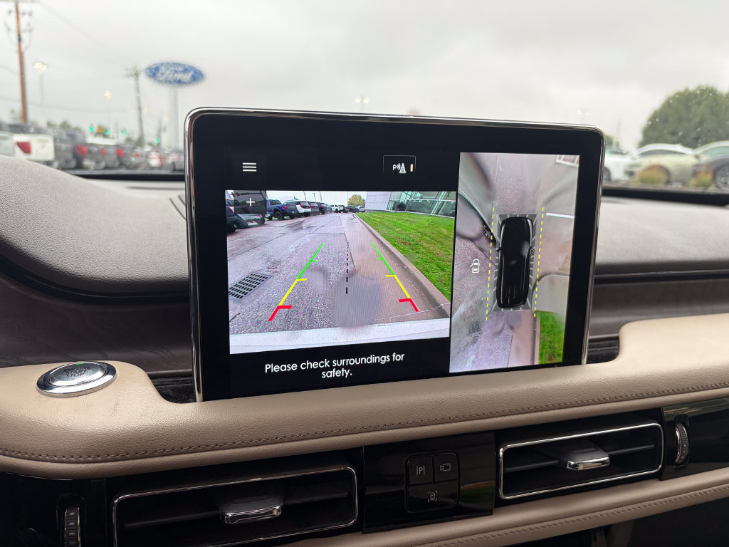 Used 2023 Lincoln Aviator Grand Touring w/ Equipment Group 301A AWD/4WD image 25